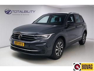 Volkswagen Tiguan 1.4 TSI eHybrid Active 245 PK | Elec. trekhaak | Stoel- & stuurverwarming | Adaptieve cruise, App. connect, Navigatie