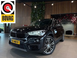 BMW X1 sDrive18i High Executive Head up Panorama schuif