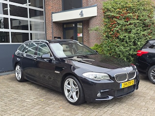 BMW 5-serie Touring 530xd Upgrade Edition M |Pano |Leer |Nap