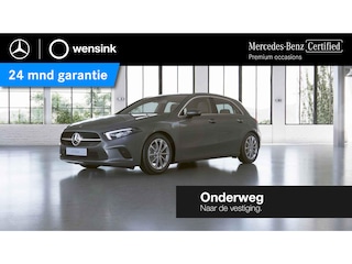 Mercedes-Benz A-klasse 180 Business Solution Luxury | Widescreen | Trekhaak | Stoelverwarming | Parkeersensoren |