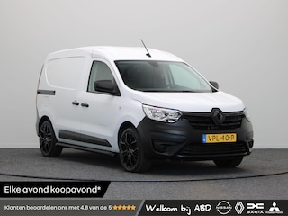 Renault Express 1.5 dCi 75pk Comfort | Apple Carplay / Android auto | Laadruimte betimmering | Cruise control | Sidebars | 17"lichtematelen wielen