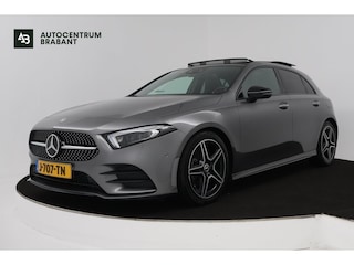 Mercedes-Benz A-klasse 180 Business Solution AMG (PANORAMADAK, SFEERVERLICHTING, STOELVERWARMING, ELEKTR STOELEN, CAMERA)