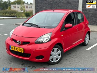 Toyota Aygo 1.0-12V Access // Airco // Elek. Ramen // Rijd Schakelt Goed