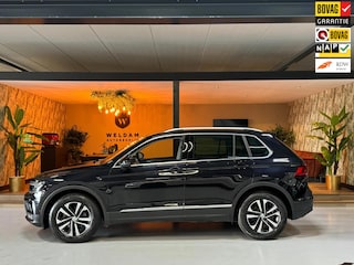 Volkswagen Tiguan 1.5 TSI ACT IQ-Drive Garantie Xenon Carplay ACC Clima Navi Led Dab Front Ass Rijklaar
