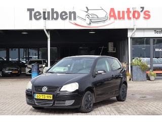 Volkswagen Polo 1.2 Optive (Leuke auto/Technisch goed), Airco, Elektrische ramen, Radio cd speler