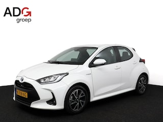 Toyota Yaris 1.5 Hybrid Dynamic | Adaptive Cruise Control | Lichtmetalen velgen | Achteruitrijcamera | Keyless Entry | 10 jaar garantie! |