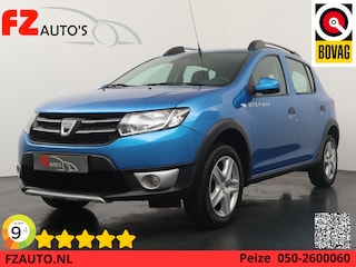 Dacia Sandero 0.9 TCe Stepway Lauréate - Navigatie - Lichtmetalen velgen - Trekhaak - Parkeersensoren