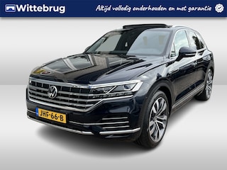 Volkswagen Touareg 3.0 TSi eHybrid 4MOTION / AUTOMAAT/ PANO/ 381 PK/ LUCHTVERING/ TREKHAAK/ 360 CAMERA/ KEYLESS/  LEDEREN MEMORY SEATS/ STOELVERWARM. EN VENTILATIE/ CRUISE/ APP CONNECT/ MATRIX/ 21" LMV