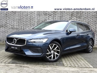 Volvo V60 2.0 T8 Twin Engine AWD Inscription | Trekhaak | Stuurverwarming