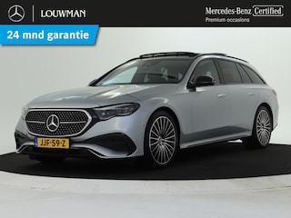 Mercedes-Benz Estate 300 e AMG Plug-In Hybride AMG Line | Night Pakket | Panorama Schuif-Kanteldak | MBUX Superscreen | Trekhaak | 20 Inch AMG Velgen. Inclusief 24 maanden MB Certified garantie voor Europa.