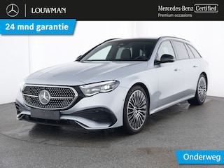 Mercedes-Benz Estate 300 e AMG Plug-In Hybride AMG Line | Night Pakket | Panorama Schuif-Kanteldak | MBUX Superscreen | Trekhaak | 20 Inch AMG Velgen. Inclusief 24 maanden MB Certified garantie voor Europa.
