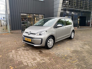 Volkswagen Up 1.0 BMT move up! garantie/airco/blue-tooth