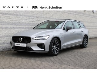 Volvo V60 2.0 T6 Plug-in hybrid AWD Plus Dark Trekhaak | Visual Park Assist | Harman Kardon | Voorruitverwarming | Elektrisch verstelbare voorstoelen met geheugen | Apple Carplay | Android Auto | Google Maps | Google Assistant | Blis | 18 Inch | Keyless