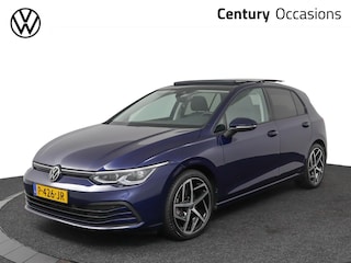 Volkswagen Golf 1.0 eTSI Automaat Life Business / Pano-Dak / Clima / Lmv