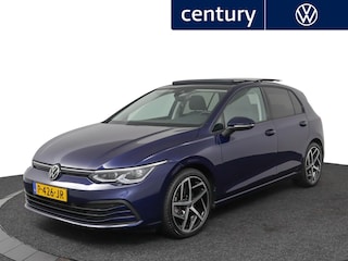 Volkswagen Golf 1.0 eTSI Automaat Life Business / Pano-Dak / Clima / Lmv