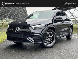 Mercedes-Benz GLA 250e Business Solution AMG | Panoramaschuifdak | Premium Plus | 360°-camera | Augmented Reality | Stoelverwarming | Head-up display | Dodehoekassistent |