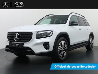 Mercedes-Benz GLB 180 Star Edition Luxury Line 7pers. | Trekhaak Wegklapbaar | Achteruitrijcamera | Nightpakket | Apple Carplay & Android Auto | DAB+ Radio | Cruise Control | 18" Lichtmetalen Velgen