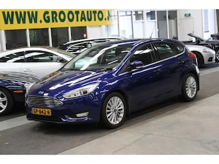 Ford Focus 1.5 Titanium Edition Airco, Cruise Control, Navigatie, Trekhaak, Stuurbekrachtiging