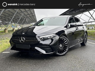 Mercedes-Benz A-klasse 180 Business Solution AMG | Night | Panoramaschuifdak | Premium Plus | 19" AMG velgen | Sfeerverlichting | 360° camera | Head-up display |