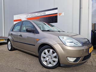 Ford Fiesta 1.6-16V Ghia