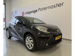 Toyota Aygo 1.0 VVT-i MT Nieuw / 17'' LMV / Carplay / Stoelverwarming