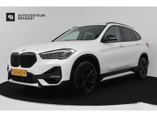 BMW X1 SDrive20i High Executive (PANORAMADAK, GROOT-NAVIGATIE, TOELVERWARMING, PDC, 1e EIGENAAR, DEALER ONDERHOUDEN)