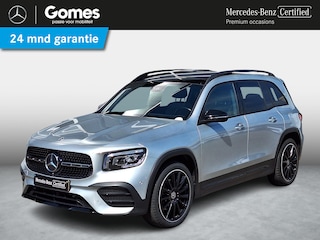 Mercedes-Benz GLB 180 AMG Line | Panoramadak | Night Pakket | Onderstel met Adaptief Verstelbare Demping | Alarm | Apple CarPlay | Android Auto | Sfeerverlichting | Stoelverwarming | Achteruitrijcamera