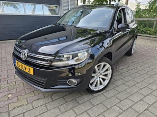 Volkswagen Tiguan 4-MOTION/LEDER,PANO/TREKHAAK