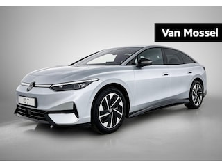 Volkswagen ID.7 Pro Business 77 kWh 286 PK | IQ Lights | Elektrische achterklep | Apple Carplay draadloos | 360 Camera | Head-up display | Stoelverwarming | Stuurverwarming | Navigatie | Android Auto draadloos | Memory stoelen |  Ruiten getint |