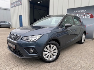 Seat Arona 1.0 TSI Style Business Intense / Navi / Clima / Cruise / Camera / Parkeerhulp / Stoelverw.