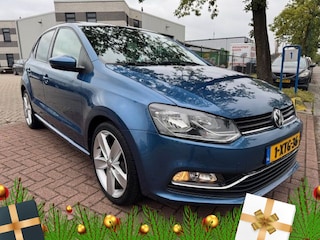 Volkswagen Polo 1.2 TSI 5deurs Highline Airco/ECC,Cruisecontrol,Navigatie,Panoramadak