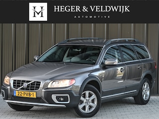 Volvo XC70 2.0 D3 FWD | LEDER | CRUISECONTROL | BLUETOOTH | AIRCO | CLIMATE CONTROL | TREKHAAK | PARKEERSENSOREN | AUTOMAAT