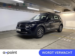 Volkswagen Tiguan 1.4 TSI eHybrid Life Business 245 pk Automaat (DS) | Navigatie | Panoramadak | Elektr. trekhaak | Parkeersensoren | Rondomzicht camera | Head-up display | Stoelverwarming v/a |