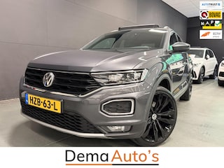 Volkswagen T-Roc 2.0 TSI 4Motion Sport PANO/V-COCKPIT/LED/DAB/CARPLAY/ECC/PDC/CRUISE///