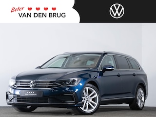 Volkswagen Passat Variant GTE 1.4 TSI 218 PK PHEV Highline | LED Matrix IQ | Trekhaak | Achteruitrijcamera | Side Assist | Navigatie PRO |