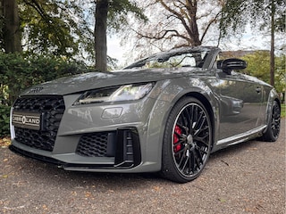 Audi TT Roadster quattro Competition, B&O