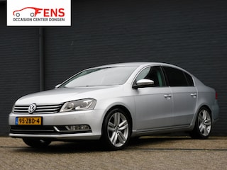 Volkswagen Passat 1.8 TSI Highline NAVI! STOELVERWARMING! LEER! CRUISE! TREKHAAK! LM VELGEN!