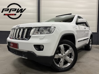Jeep Grand Cherokee 3.6 V6 Overland PANO/LUCHTVERING/TREKHAAK/LEER+VENTILATIE/ACC/CAMERA/20"LMV/1E EIGENAAR/VOLLEDIGE HISTORIE/UNIEKE AUTO/TOPCONDITIE