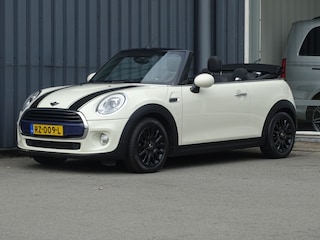 Mini Cooper Cabrio 1.5 Pepper Serious Business