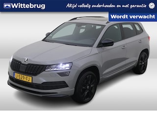 Skoda Karoq 1.5 TSI ACT Sportline Business / Pano / Digitaal dashboard / Navigatie / Camera / Trekhaak /