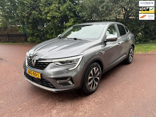 Renault Arkana 1.6 E-Tech hybrid 145 evolution / Navi / Led / Camera / Automaat