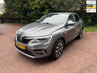 Renault Arkana 1.6 E-Tech hybrid 145 evolution / Navi / xenon / Auromaat /