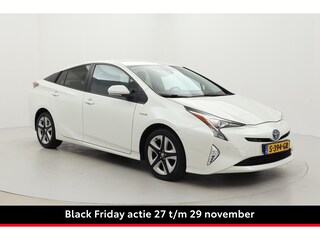 Toyota Prius 1.8 Executive | Trekhaak | Dodehoek detectie | Navigatie | Stoelverwarming | JBL | Head-up display | Keyless | Parkeersensoren voor/achter | Adaptive Cruise | Clima | LED | 17 inch