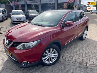 Nissan Qashqai 1.2 Connect Edition *1e eig / panodak / navi / trekhaak /camera*