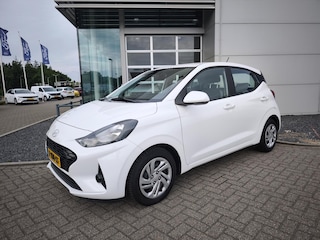 Hyundai i10 1.0i 67pk Comfort | Airco | Apple carplay | android auto | All season banden