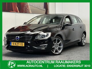 Volvo V60 2.4 D6 AWD PLUG- IN HYBRID SUMMUM NAVIGATIE CRUISE CONTROL CLIMATE CONTROL  LEDER STOELVERWARMING BLUETOOTH TELEFOON MULTIMEDIA VOORBEREIDING KEYLESS GO PDC AFN. TREKHAAK ZEER MOOI !! 3010