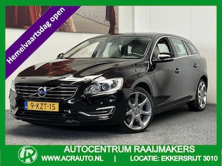 Volvo V60 2.4 D6 AWD PLUG- IN HYBRID SUMMUM NAVIGATIE CRUISE CONTROL CLIMATE CONTROL  LEDER STOELVERWARMING BLUETOOTH TELEFOON MULTIMEDIA VOORBEREIDING KEYLESS GO PDC AFN. TREKHAAK ZEER MOOI !! 3010