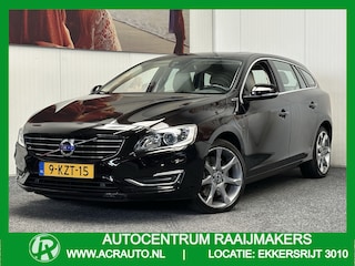 Volvo V60 2.4 D6 AWD PLUG- IN HYBRID SUMMUM NAVIGATIE CRUISE CONTROL CLIMATE CONTROL  LEDER STOELVERWARMING BLUETOOTH TELEFOON MULTIMEDIA VOORBEREIDING KEYLESS GO PDC AFN. TREKHAAK ZEER MOOI !! 3010