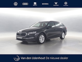 Skoda Octavia Combi 1.5 TSI 115pk MHEV Business Edition DSG / Navigatie / Stoel+Stuurverwarming / Camera / Elek. Achterklep