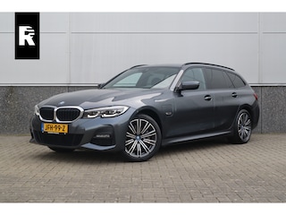 BMW 3-serie Touring M-Sport Hifi / Stoelverwarming / 18inch / Sportstoelen /